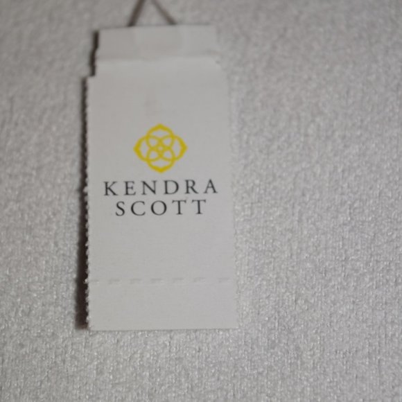 Kendra Scott Lilac Cat's Eye & Silvertone Inez Pendant Necklace - Picture 6 of 8